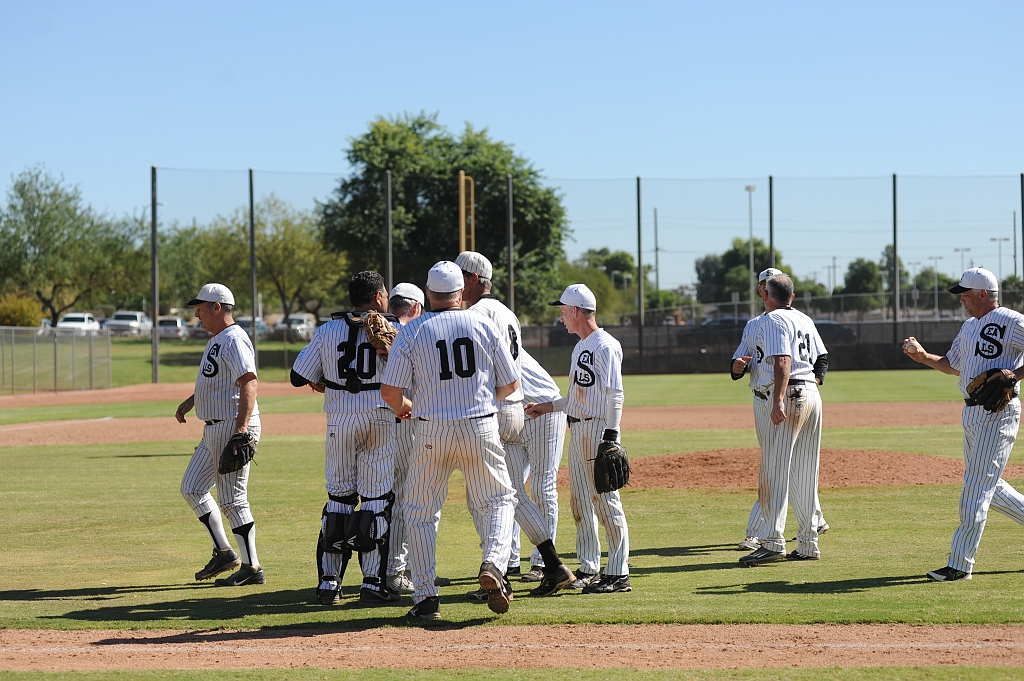 Seals_World_Series_2016 (1049).JPG - (c)2010 DeVetter